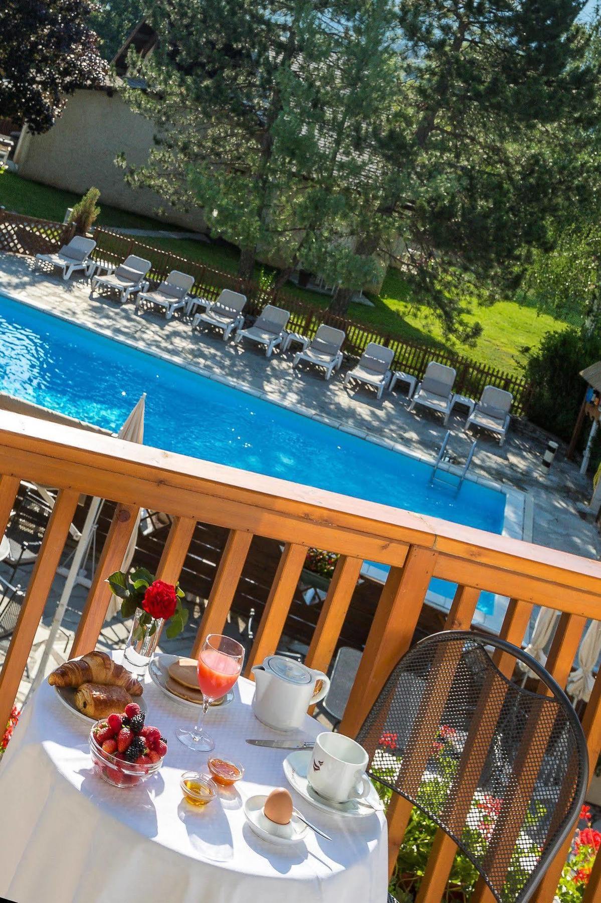 Hotel & Spa Les Bartavelles Crots Kültér fotó