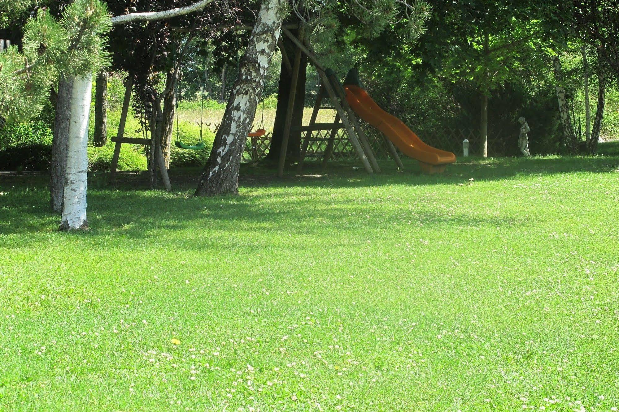 Hotel & Spa Les Bartavelles Crots Kültér fotó